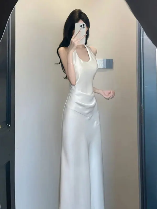 Elegant Sexy Hanging Neck Satin Long Dress Bodycon Skirt High Waist Shoulderless Midi Dress for Date Party City Commute
Elegant Sexy Hanging Neck Satin Long Dress Bodycon Skirt High Waist Shoulderless Midi Dress for Date Party City Commute
