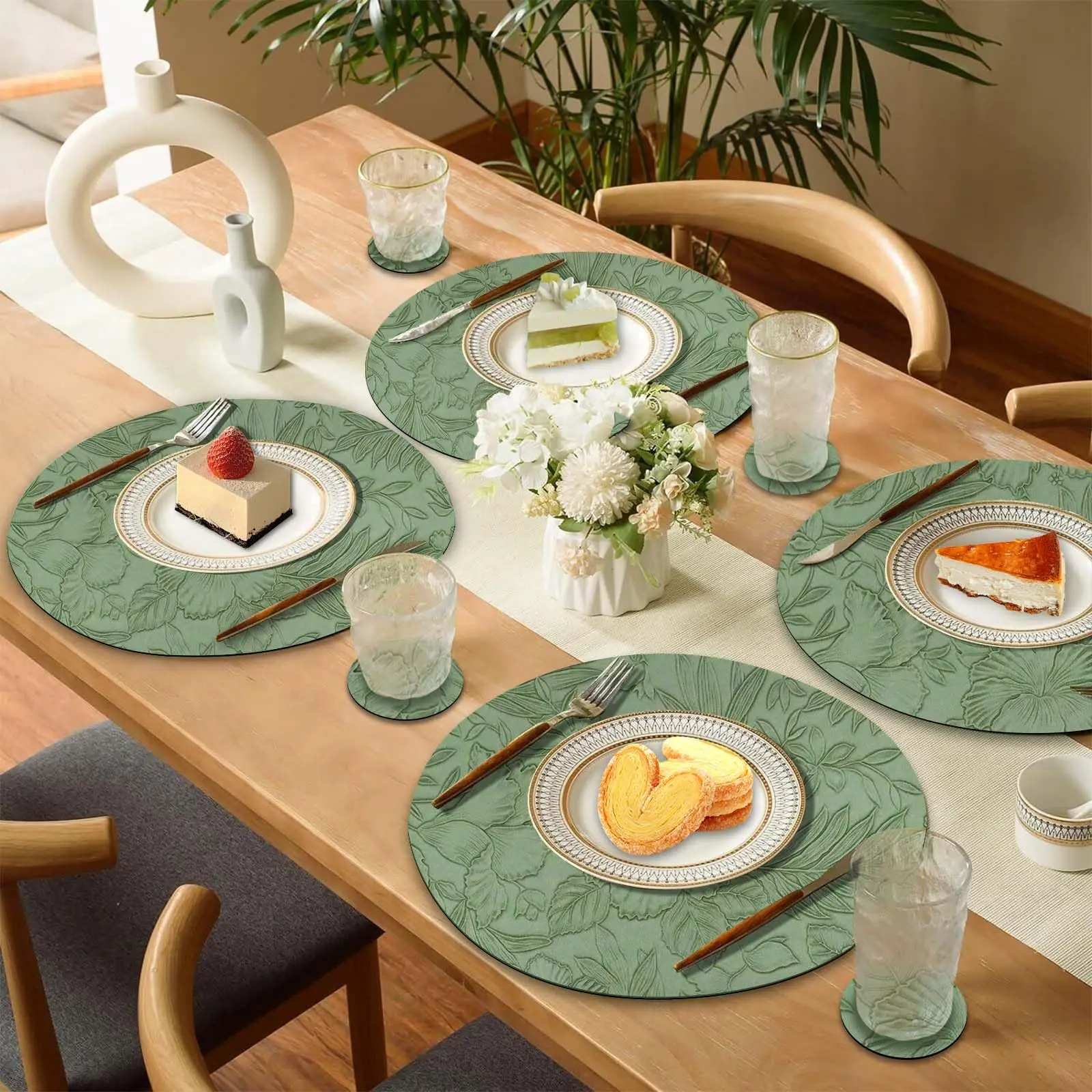 Placemats Sets 4, Round Floral Leather Place Mats 36cm, Heat Resistant Non-Slip Washable, Dual-Sided Kitchen Coffee Table Mats
Placemats Sets 4, Round Floral Leather Place Mats 36cm, Heat Resistant Non-Slip Washable, Dual-Sided Kitchen Coffee Table Mats