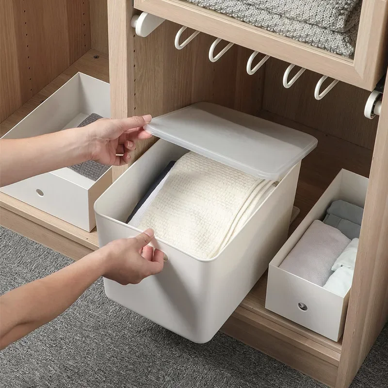 Desktop Storage Box with Lid, Cosmetic Finishing Box, Household Storage Box, Sundry Basket, Plastic Clothes Storage Box.
Desktop Storage Box with Lid, Cosmetic Finishing Box, Household Storage Box, Sundry Basket, Plastic Clothes Storage Box.