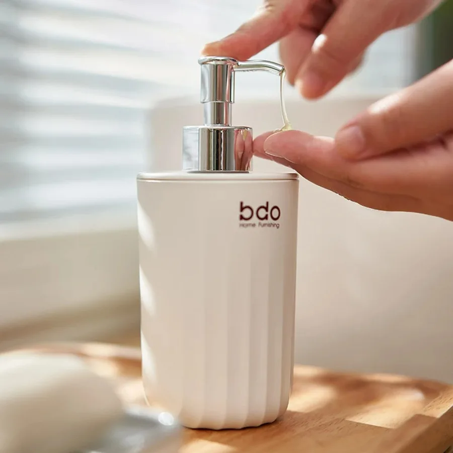 Home Creative Soap Dispenser Press Shampoo Conditioner Portable Bottle Salle De Bain Bathroom Shampoo Bottle Sanitizer Holder
Home Creative Soap Dispenser Press Shampoo Conditioner Portable Bottle Salle De Bain Bathroom Shampoo Bottle Sanitizer Holder