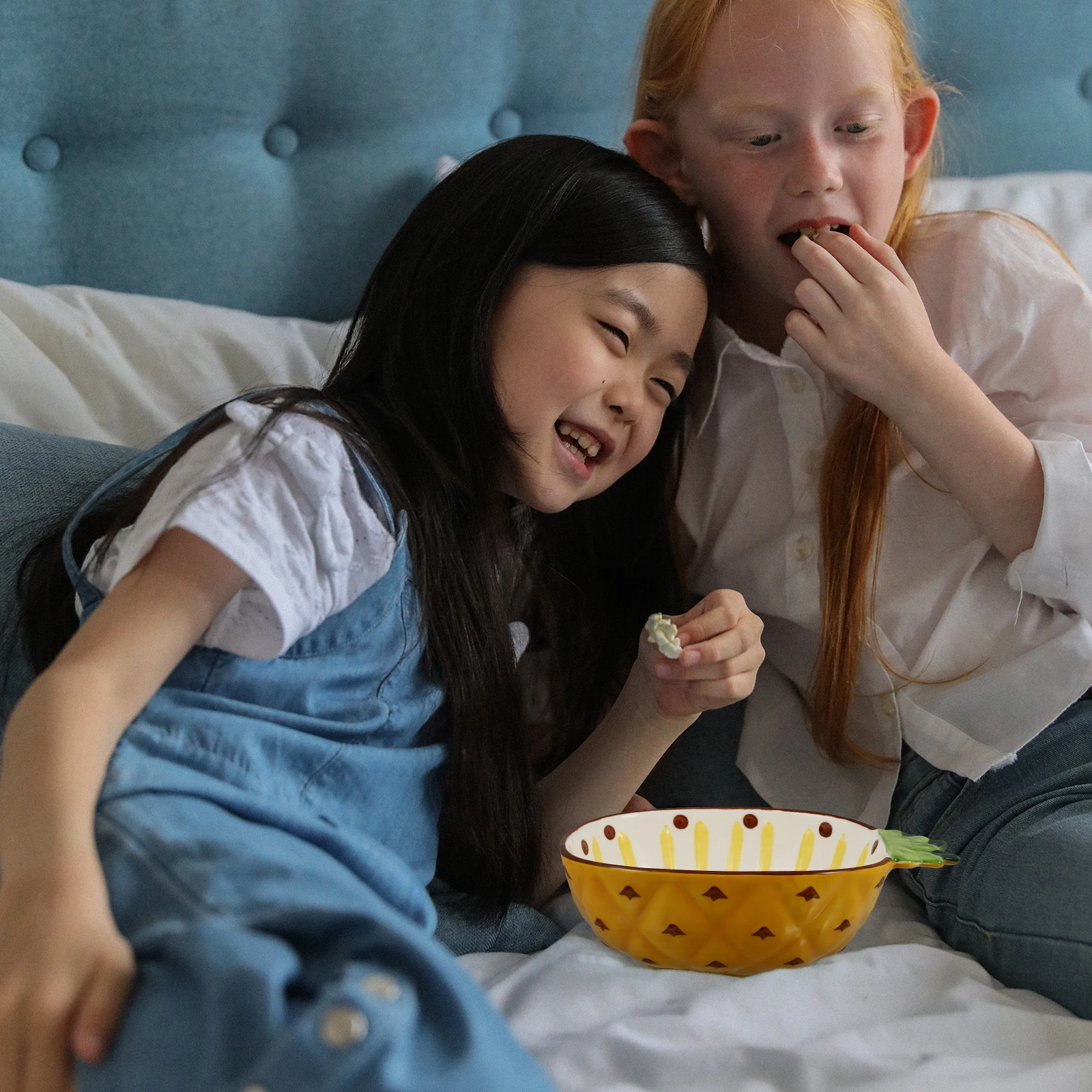 1Pcs Lovely Fruit Shaped Ceramic Bowl Cartoon Pattern High Temperature Glazed Dessert Salad Serving Multi-Use Salad Serving Bowl
1Pcs Lovely Fruit Shaped Ceramic Bowl Cartoon Pattern High Temperature Glazed Dessert Salad Serving Multi-Use Salad Serving Bowl