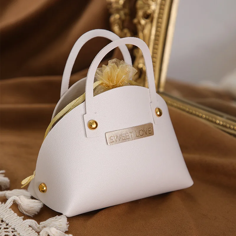 20 PCS Portable Shell Bag Leather Wedding Candy Box Ins Wind Gift Box New High Fashion Multifunctional Small Gift Bag
20 PCS Portable Shell Bag Leather Wedding Candy Box Ins Wind Gift Box New High Fashion Multifunctional Small Gift Bag