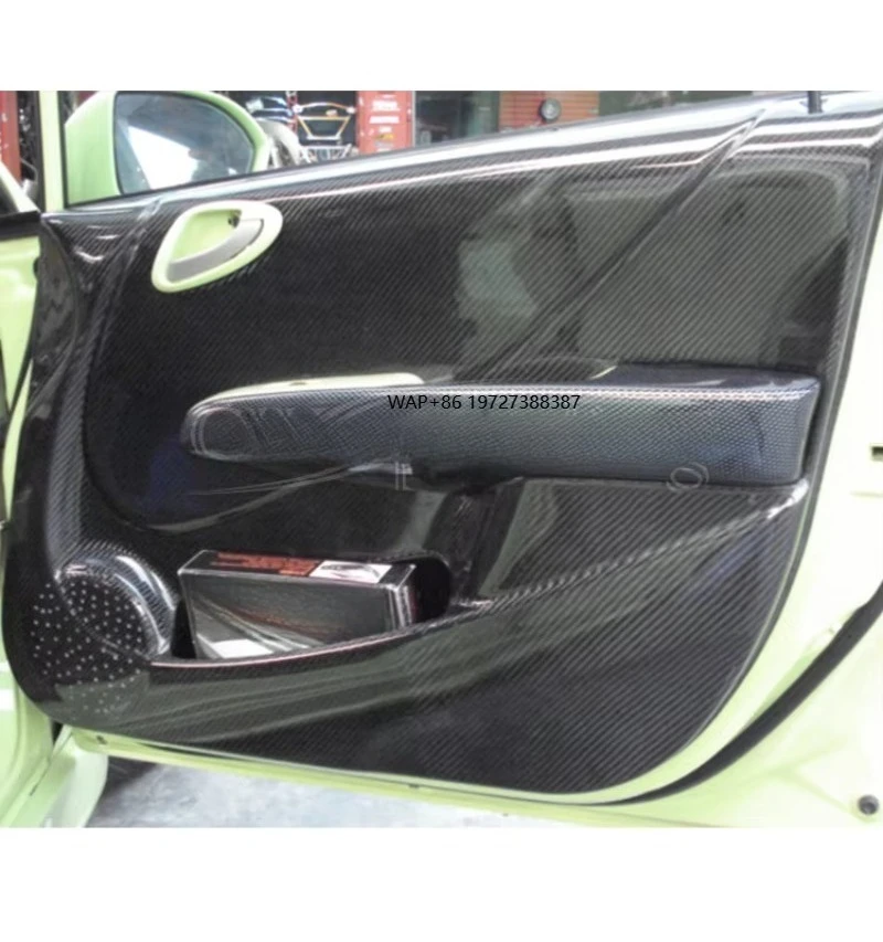 CARBON FIBER INNER DOOR PANEL for 2005-2007 FIT BODY KIT
CARBON FIBER INNER DOOR PANEL for 2005-2007 FIT BODY KIT