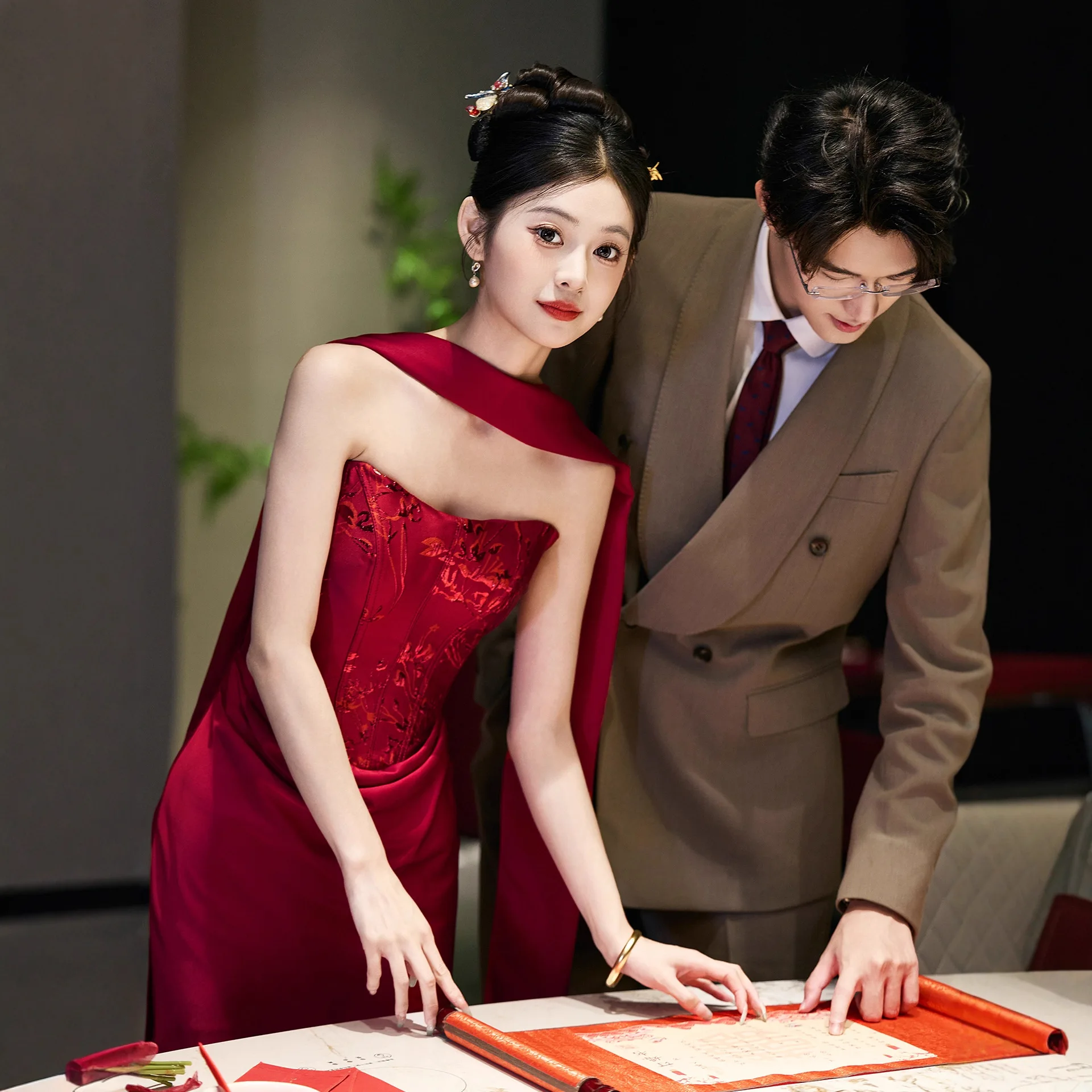 Red Toast Dress for Bridal 2026 New Engagement Dress Dress High End Wedding Morning Robe Strapless Mermaid Woman
Red Toast Dress for Bridal 2026 New Engagement Dress Dress High End Wedding Morning Robe Strapless Mermaid Woman
