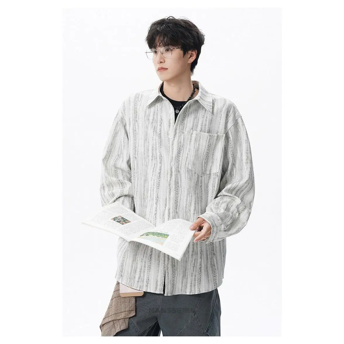 American Dyed Long Sve Loose Casual Texture Men's irt Spring Autumn New Sle Trendy Brand Outerwear Jaet Coat
American Dyed Long Sve Loose Casual Texture Men's irt Spring Autumn New Sle Trendy Brand Outerwear Jaet Coat