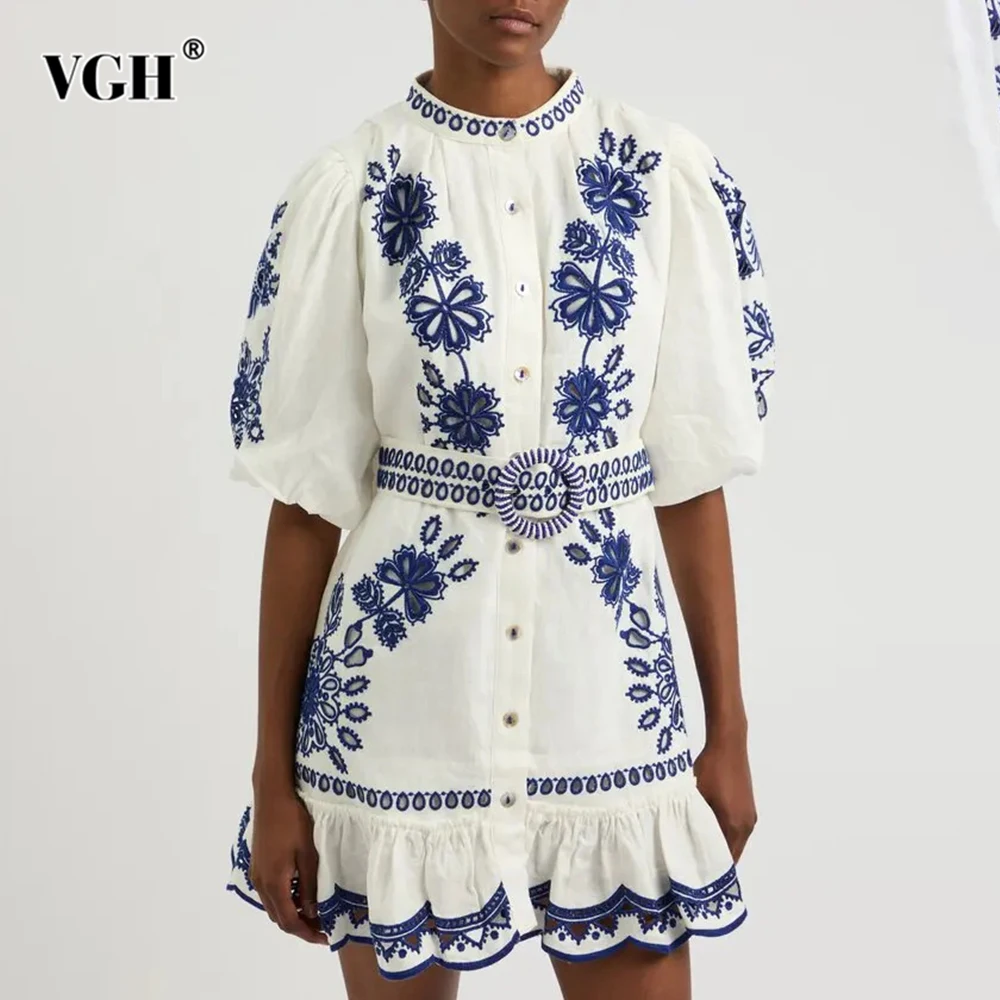VGH Vintage Spliced Sashes Embroidery Mini Dresses for Women O Neck Short Sleeve High Wist Temperment Hit Color Dress Female New
VGH Vintage Spliced Sashes Embroidery Mini Dresses for Women O Neck Short Sleeve High Wist Temperment Hit Color Dress Female New