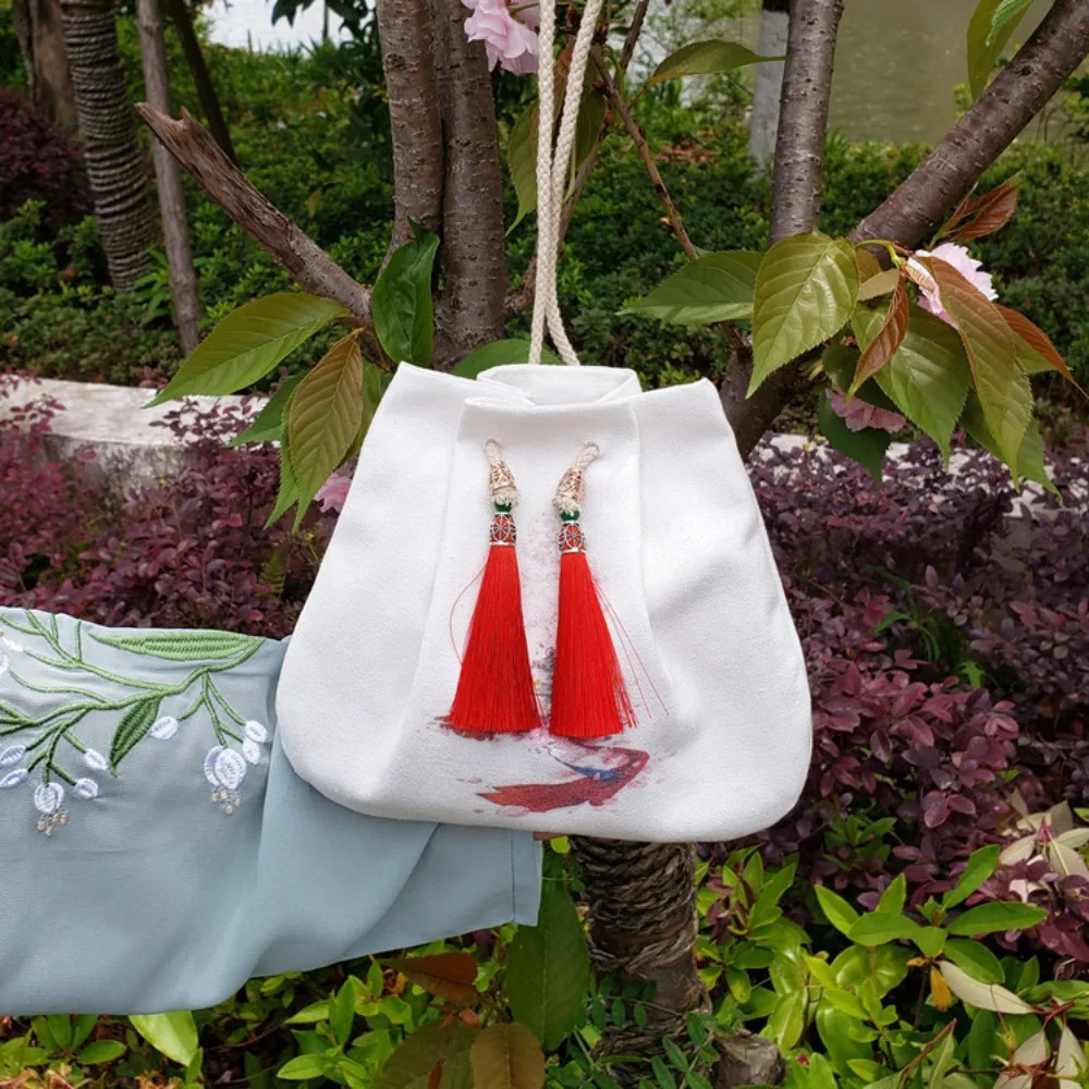 Cotton Hanfu Drawstrings Bag Flower Leaf Chinese Printed Shoulder Pouch Pocket Ethnic Style Embroidery Crossbody Bag Female
Cotton Hanfu Drawstrings Bag Flower Leaf Chinese Printed Shoulder Pouch Pocket Ethnic Style Embroidery Crossbody Bag Female