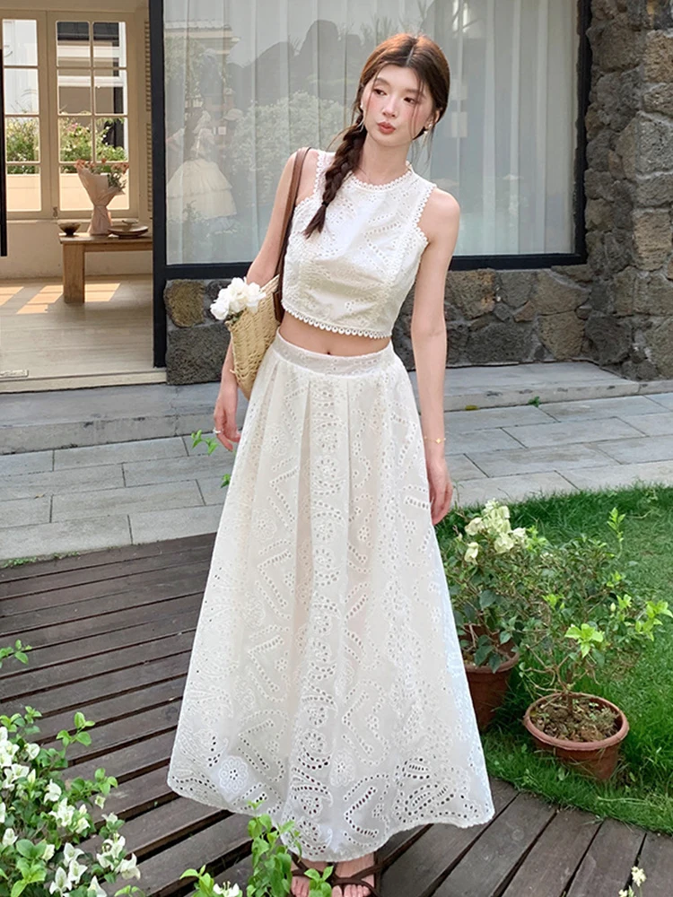 New Elegant Women White Sexy 2 Piece Outfit O-Neck Crop Tops Shirt And A-Line Long Skirt Set Summer Vacation Beach Daily Casual
New Elegant Women White Sexy 2 Piece Outfit O-Neck Crop Tops Shirt And A-Line Long Skirt Set Summer Vacation Beach Daily Casual