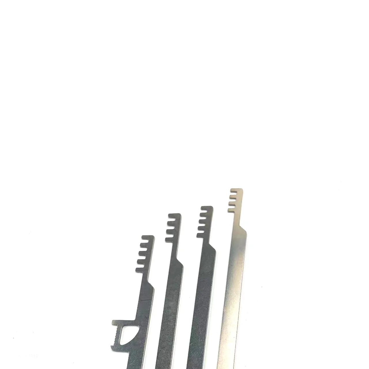 4pcs Stainless Steel Lock Tension Wrench with Comb Lock Picking,Multi functional Locksmith Portable Tools
4pcs Stainless Steel Lock Tension Wrench with Comb Lock Picking,Multi functional Locksmith Portable Tools