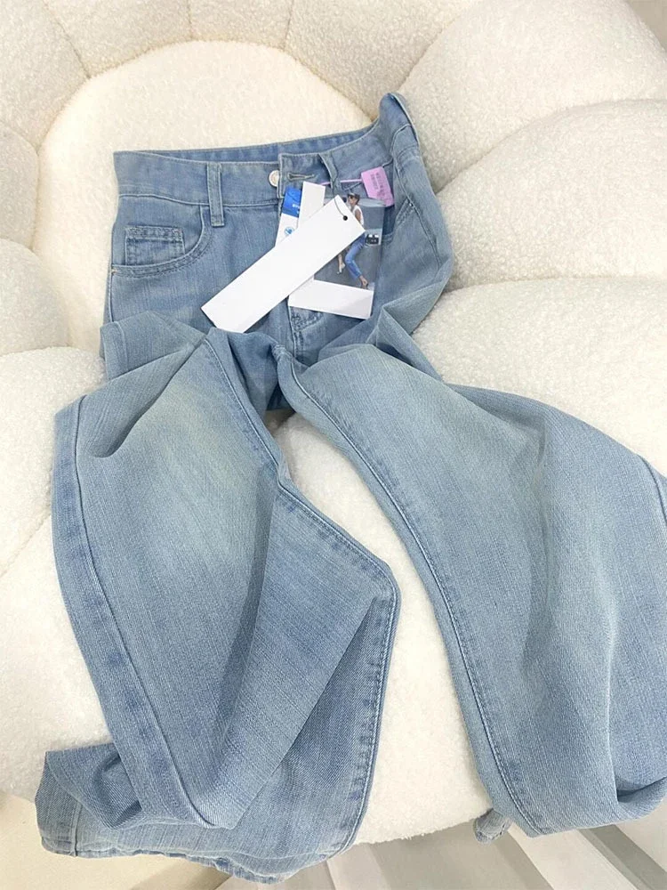 Women's Soft Blue Straight Leg Jeans High Waist Loose Fit Summer Thin Fabric Comfortable Floor Length Denim Pants
Women's Soft Blue Straight Leg Jeans High Waist Loose Fit Summer Thin Fabric Comfortable Floor Length Denim Pants