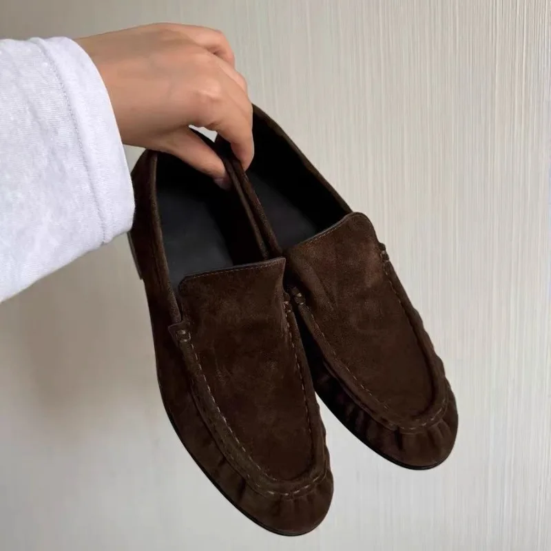 New Retro Women's Shoes Classic Britain Loafers for Woman Exquisite Round Head Casual Shoes Luxury Designer Shoes Zapatos Mujer
New Retro Women's Shoes Classic Britain Loafers for Woman Exquisite Round Head Casual Shoes Luxury Designer Shoes Zapatos Mujer