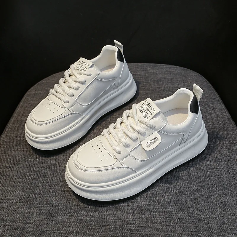 Spring Autumn Designer Casual Sneakers for Women Fashion Leather Retro Soft Sole Luxury Platform Shoes Women Zapatos De Mujer
Spring Autumn Designer Casual Sneakers for Women Fashion Leather Retro Soft Sole Luxury Platform Shoes Women Zapatos De Mujer
