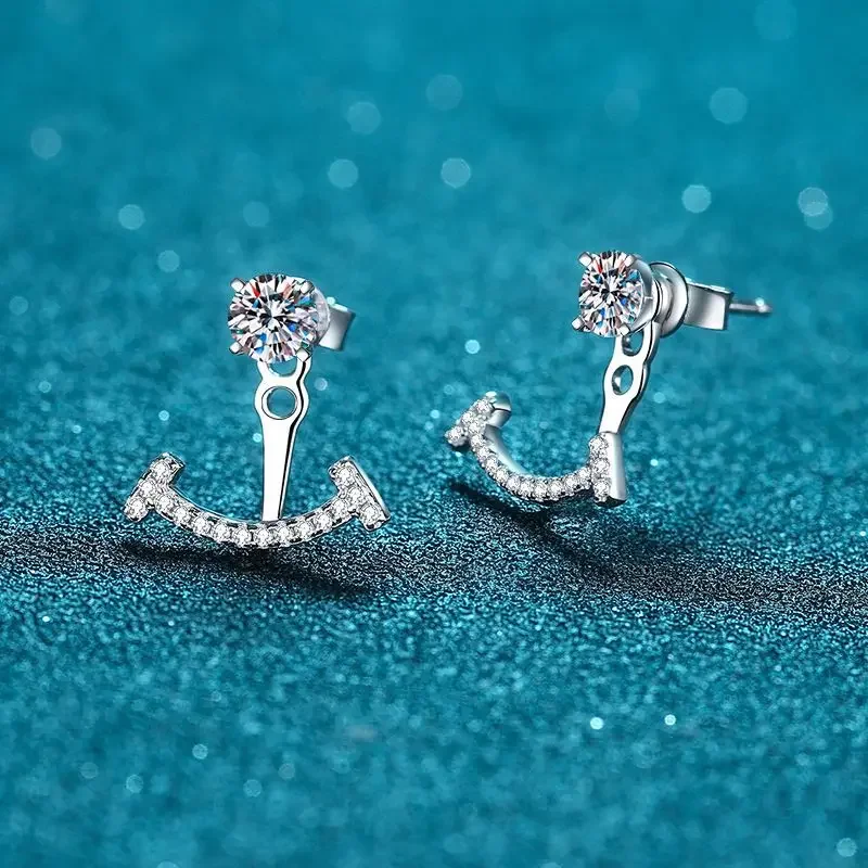 PT950 platinum earrings for two wear four-prong 50-cent inlaid diamond moissanite
PT950 platinum earrings for two wear four-prong 50-cent inlaid diamond moissanite