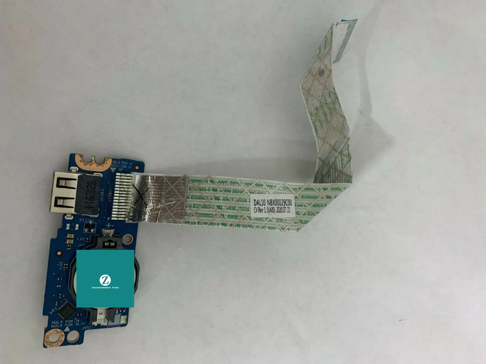 Для Dell Inspiron 14 3482 USBCard Reader IO Board WCable pn 6RD8G 06RD8G LS-G711P
Для Dell Inspiron 14 3482 USBCard Reader IO Board WCable pn 6RD8G 06RD8G LS-G711P