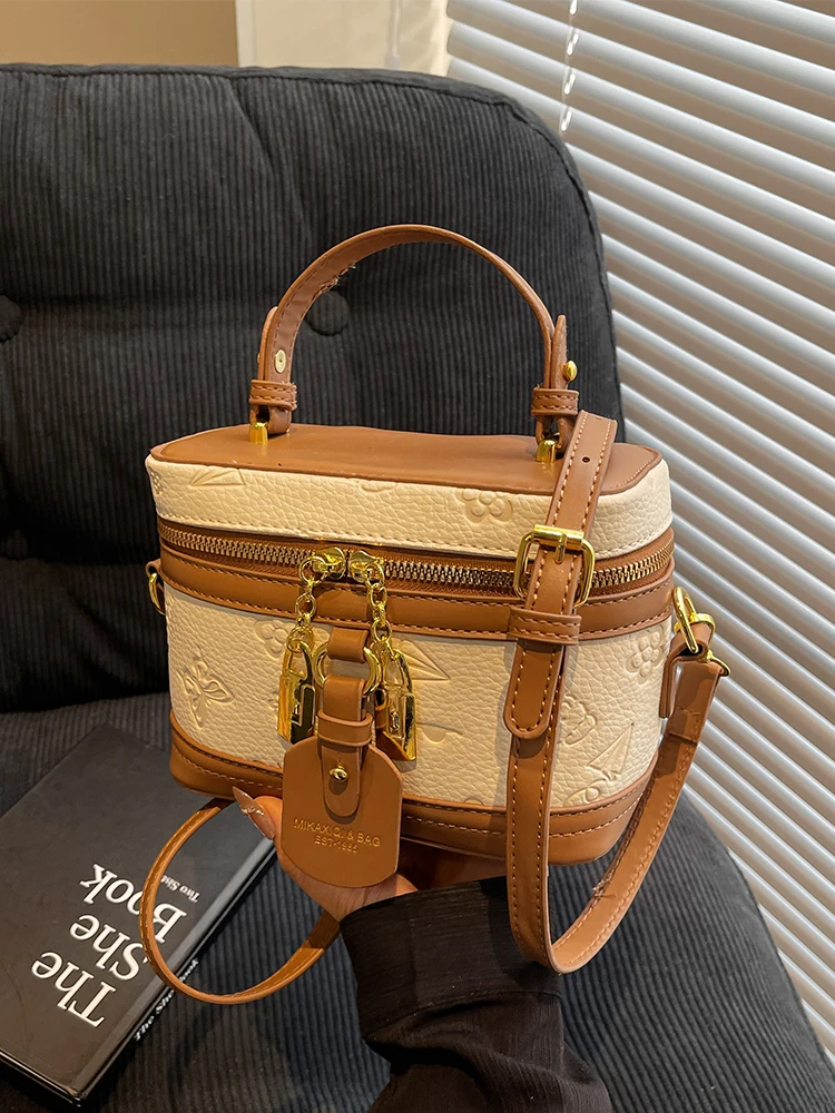 Casual Buet Bag Women's Handbag oulder Crossbody Bag Trendy Spring New Sle Soft PU Leather Korean Sle Faion Bag
Casual Buet Bag Women's Handbag oulder Crossbody Bag Trendy Spring New Sle Soft PU Leather Korean Sle Faion Bag