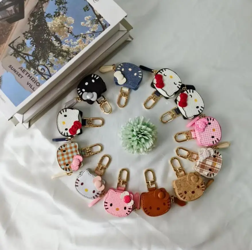 Брелок Hello Kitty, мультяшный, персонализированный, креативный, кожаный, для сумки, модный аксессуар для одежды, подарок на день рождения
Брелок Hello Kitty, мультяшный, персонализированный, креативный, кожаный, для сумки, модный аксессуар для одежды, подарок на день рождения