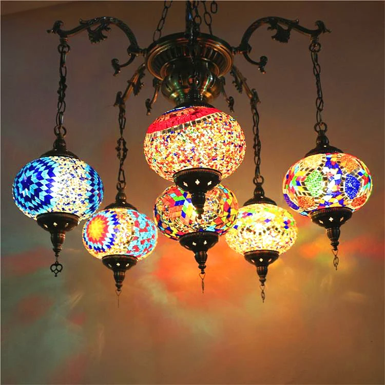 Spider Chandelier Man Cafe Vintage Romantic Handmade Living Room Featured Hotel Restaurant Branch Four-headed Glazed Chandelier
Spider Chandelier Man Cafe Vintage Romantic Handmade Living Room Featured Hotel Restaurant Branch Four-headed Glazed Chandelier