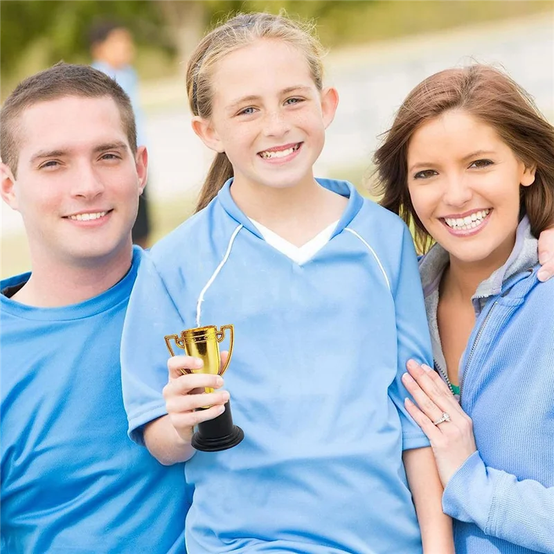 Мини-трофей WOTT-24 шт. для детей, награды для вечеринок, наградов, спорта, комиссий
Мини-трофей WOTT-24 шт. для детей, награды для вечеринок, наградов, спорта, комиссий