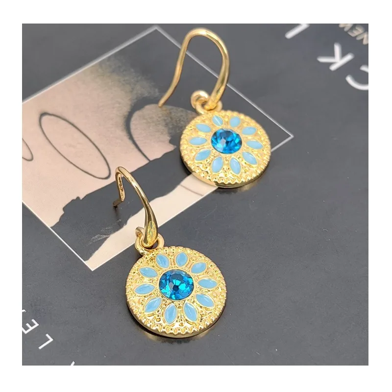 Medieval Earrings, Handmade Retro Earrings, High-end Explosive Stud Earrings, Jewelry Live Broadcast
Medieval Earrings, Handmade Retro Earrings, High-end Explosive Stud Earrings, Jewelry Live Broadcast