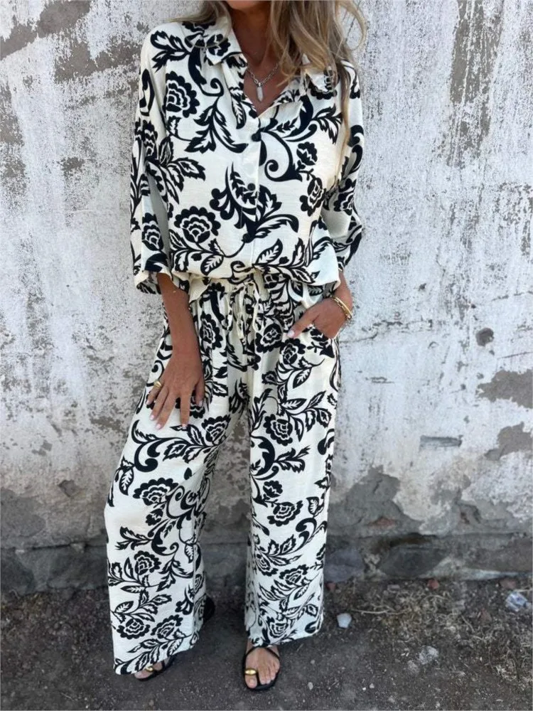 Retro Geometric Print 2 Pieces Set Women's Outfits Spring New Lapel Button Shirt & Lace-up Pant Sets Autumn 3/4 Sleeve Suit
Retro Geometric Print 2 Pieces Set Women's Outfits Spring New Lapel Button Shirt & Lace-up Pant Sets Autumn 3/4 Sleeve Suit