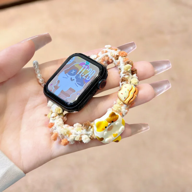 Retro light luxury metal strap suitable for Apple iWatch strap 38mm 40mm 41mm 42mm 44mm 45mm 49mm fashionable strap
Retro light luxury metal strap suitable for Apple iWatch strap 38mm 40mm 41mm 42mm 44mm 45mm 49mm fashionable strap