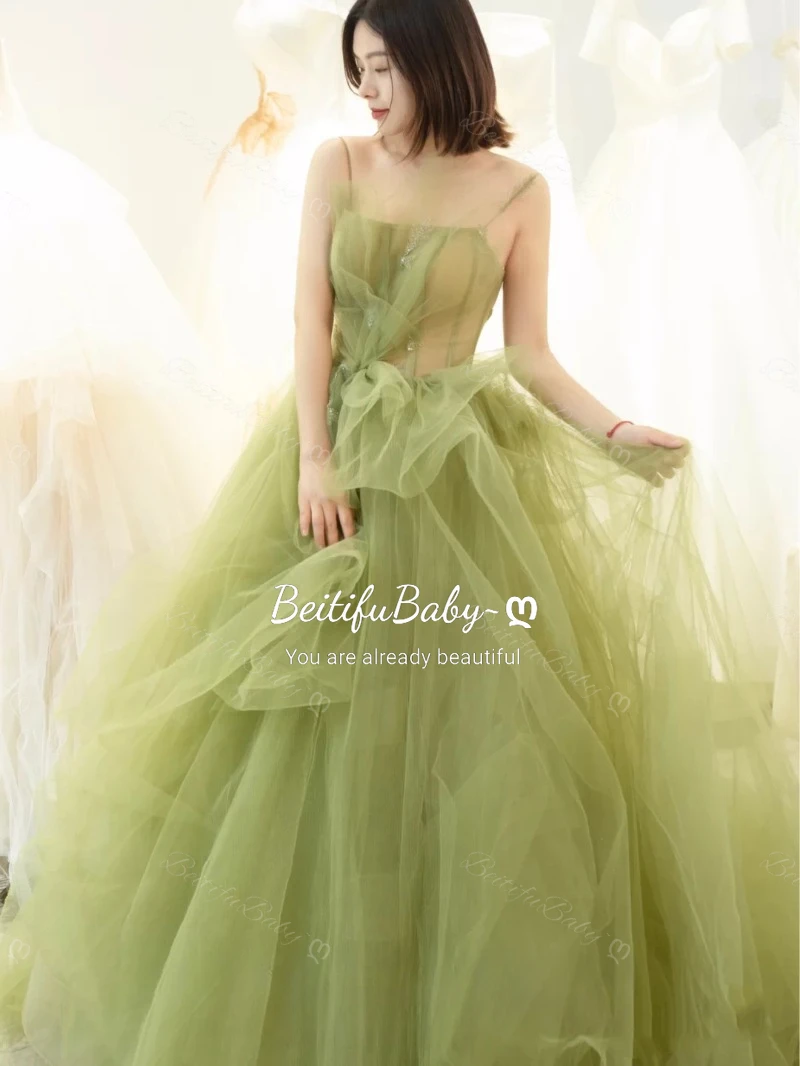 BeitifuBaby Strap Light Wedding Dress for Women Princess Style Appliques Sleeveless A-line Banquet Ball Gown Evening Dresses
BeitifuBaby Strap Light Wedding Dress for Women Princess Style Appliques Sleeveless A-line Banquet Ball Gown Evening Dresses