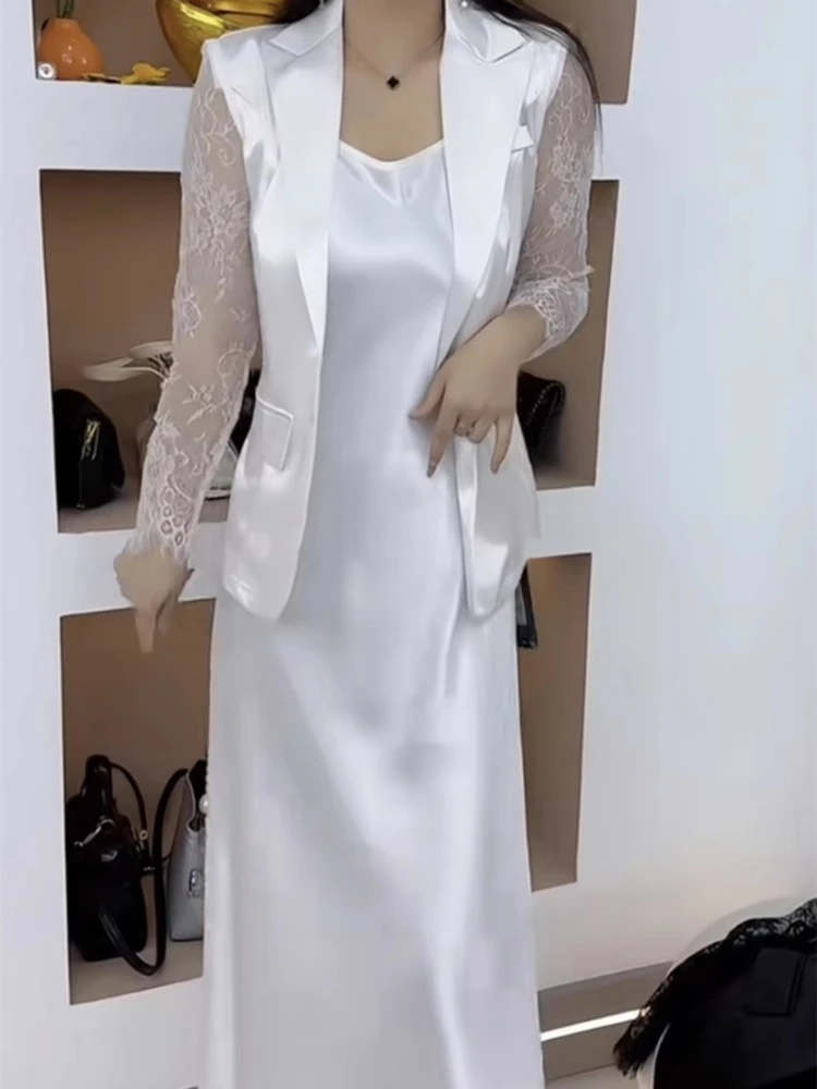 Summer women's new lace patchwork suit jacket+elegant camisole skirt commuting style temperament high-end two-piece set
Summer women's new lace patchwork suit jacket+elegant camisole skirt commuting style temperament high-end two-piece set