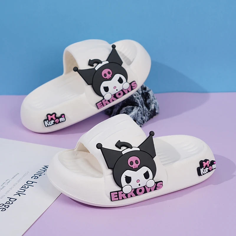 Sanrio Girl Cartoon Slippers Kuromi Kids Summer Fashion Home Shoes Soft Sole Wear Resistant Kawaii Anti-Slippery Beach Shoes New
Sanrio Girl Cartoon Slippers Kuromi Kids Summer Fashion Home Shoes Soft Sole Wear Resistant Kawaii Anti-Slippery Beach Shoes New