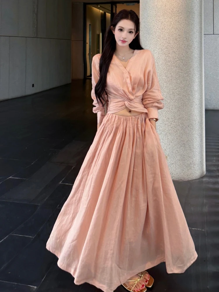 Elegant V-neck Knot Short Shirt Top with Midi Skirt Two-piece Set for Holiday Women's Fashion Loose Fit Long Sleeve Shirt
Elegant V-neck Knot Short Shirt Top with Midi Skirt Two-piece Set for Holiday Women's Fashion Loose Fit Long Sleeve Shirt