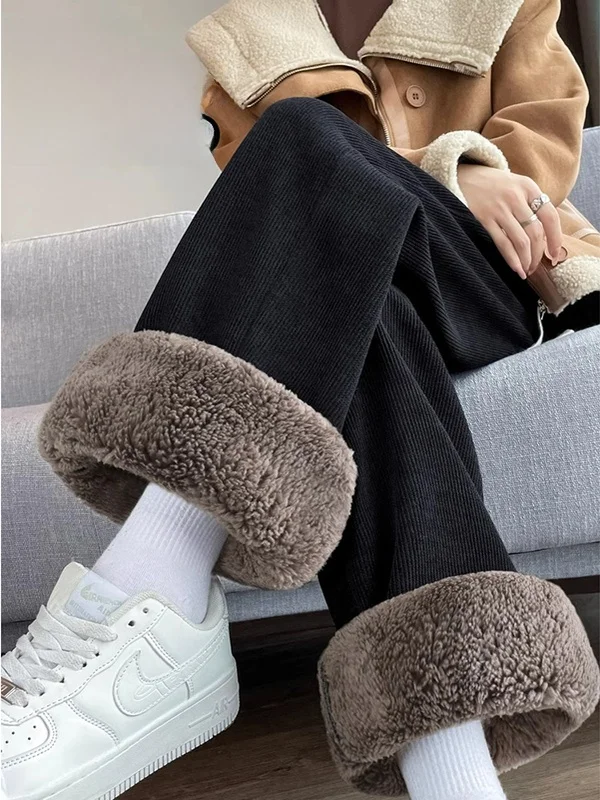 Вельветовые брюки с широкими штанинами для женщин, с высокой талией, утепленные, зимние, теплые, хлопковые, кофейного цвета, прямого кроя, на флисовой подкладке
Вельветовые брюки с широкими штанинами для женщин, с высокой талией, утепленные, зимние, теплые, хлопковые, кофейного цвета, прямого кроя, на флисовой подкладке