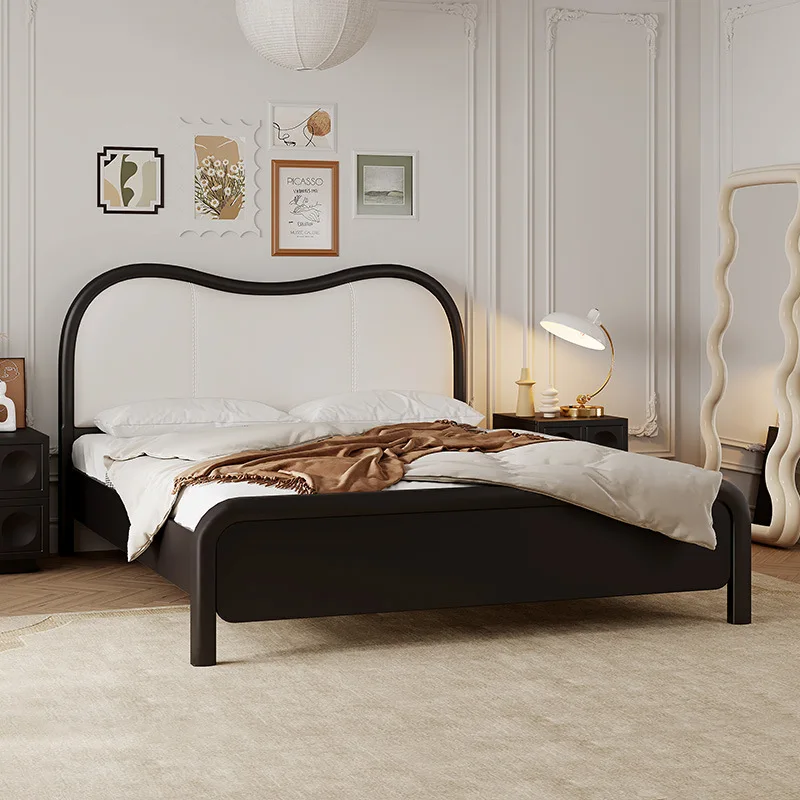 French retro master bedroom double bed American light luxury small apartment bedroom antique style
French retro master bedroom double bed American light luxury small apartment bedroom antique style