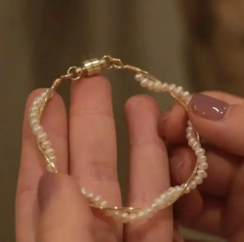 Elegant Pearl Magnetic Clasp Bangle Autumn New Arrival Mini Cute Age Reducing Pearl Bracelet Fashion Daily Jewelry For Women
Elegant Pearl Magnetic Clasp Bangle Autumn New Arrival Mini Cute Age Reducing Pearl Bracelet Fashion Daily Jewelry For Women