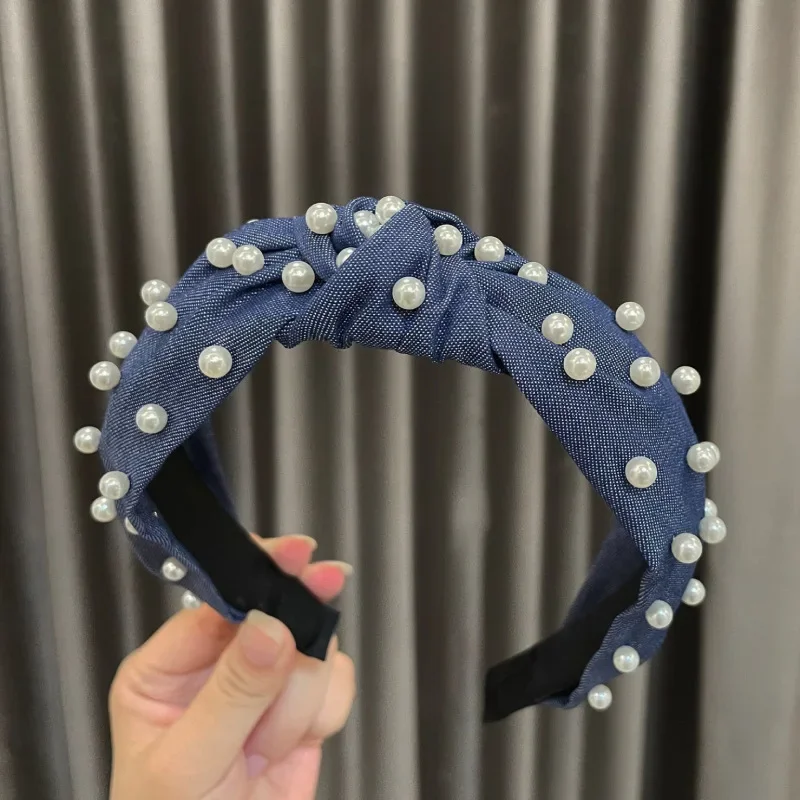 Adjustable Denim Hairband with knot Pearl Decoration Knot Design Vintage Style Headwrap for Women Girls Daily Casual Office Wear
Adjustable Denim Hairband with knot Pearl Decoration Knot Design Vintage Style Headwrap for Women Girls Daily Casual Office Wear