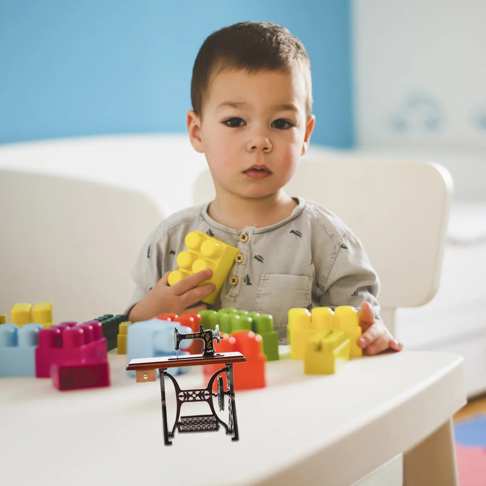 Dollhouse Sewing Machine Miniature Vintage Mini Furniture Accessory Wooden Scale Decor Kids Toy 12pcs Set Home Model Kit
Dollhouse Sewing Machine Miniature Vintage Mini Furniture Accessory Wooden Scale Decor Kids Toy 12pcs Set Home Model Kit