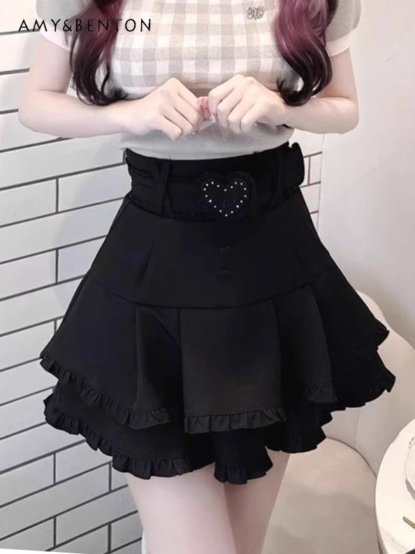 Japanese Sweet Shiny Rhinestone Heart Buckle Belt Pleated Ruffled Black Mini Skirt Mine Series Mass-Produced A-line Skirt Women 
Japanese Sweet Shiny Rhinestone Heart Buckle Belt Pleated Ruffled Black Mini Skirt Mine Series Mass-Produced A-line Skirt Women