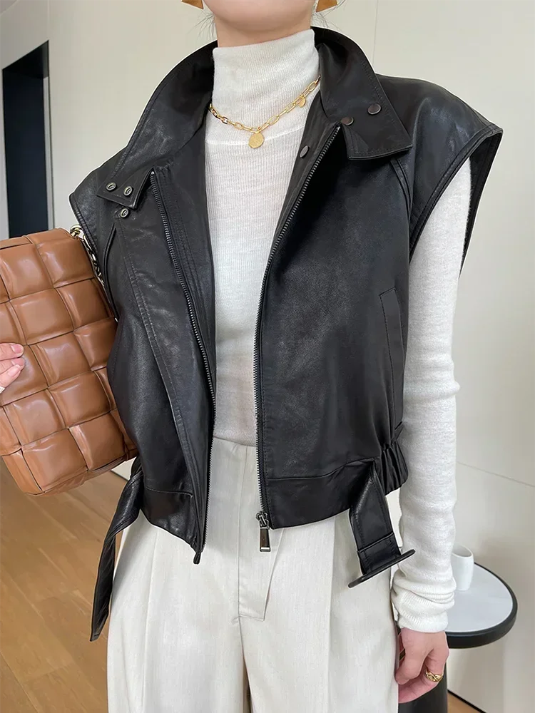 Casual Short Genuine Leather Sleeveless Vest Jackets Women Spring Autumn 2026 New High-end Simple Soft Black Real Sheepskin Coat
Casual Short Genuine Leather Sleeveless Vest Jackets Women Spring Autumn 2026 New High-end Simple Soft Black Real Sheepskin Coat