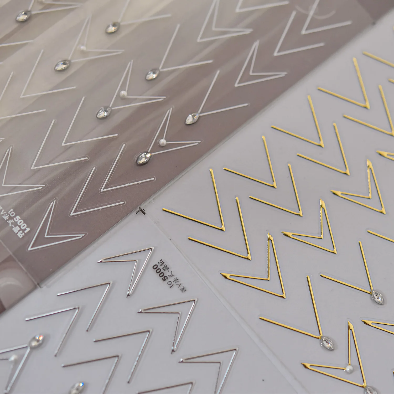 3pcs/1pcs Bronzing Deep V French Fewelry Nail Stickers Luxury Crystal Diamond Adhesive 3D Nail Art Stickers DIY Nails Decoration
3pcs/1pcs Bronzing Deep V French Fewelry Nail Stickers Luxury Crystal Diamond Adhesive 3D Nail Art Stickers DIY Nails Decoration