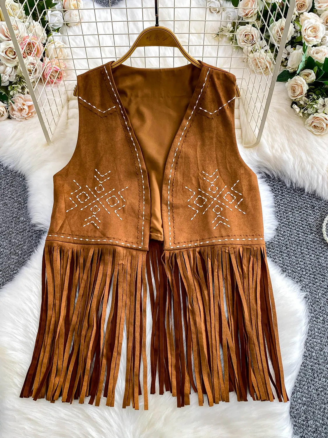 Retro Ethnic Sle Women's Vest Svel Long V-ne Lederer Floing Heavy Tassel Slimming Longline Top for Autumn
Retro Ethnic Sle Women's Vest Svel Long V-ne Lederer Floing Heavy Tassel Slimming Longline Top for Autumn