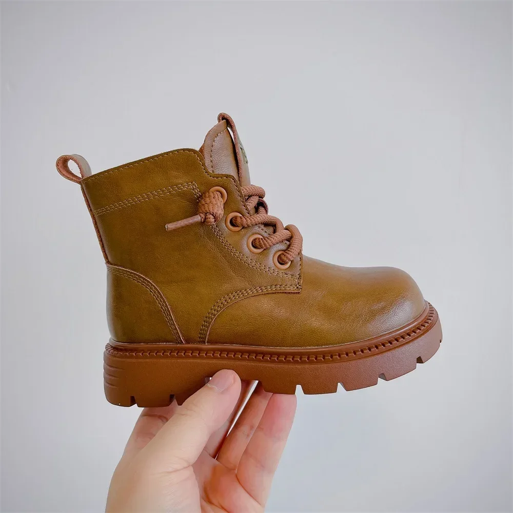 Boots Children Solid Boots for Girls Kids Autumn and Winter Thick Bottom Non-slip Ankle Boots for Boys Side Zip Derma Boot
Boots Children Solid Boots for Girls Kids Autumn and Winter Thick Bottom Non-slip Ankle Boots for Boys Side Zip Derma Boot