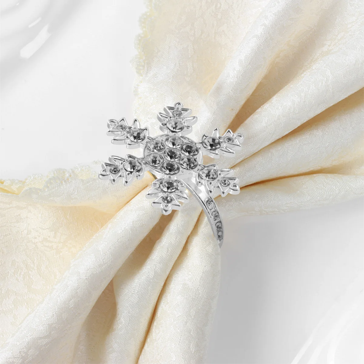 4Pcs Sturdy Christmas Style Napkin Buckles Exquisite Design Natural Color Festival Atmosphere Dining Table Decor
4Pcs Sturdy Christmas Style Napkin Buckles Exquisite Design Natural Color Festival Atmosphere Dining Table Decor