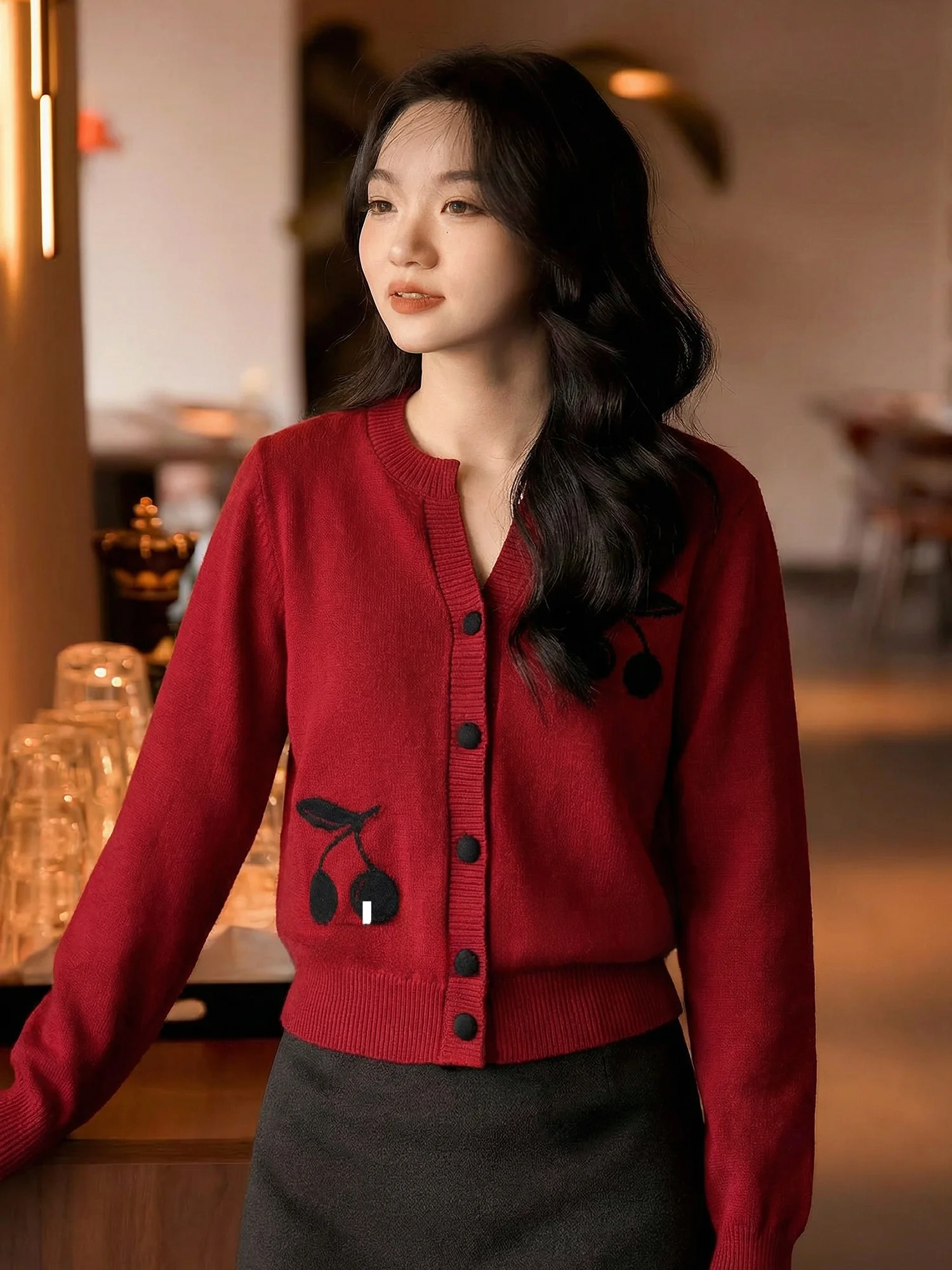 Новинка! Женский вязаный кардиган с вышивкой вишни, шерстяной, на весну-осень, с V-образным вырезом, длинными рукавами, стандартный крой.
Новинка! Женский вязаный кардиган с вышивкой вишни, шерстяной, на весну-осень, с V-образным вырезом, длинными рукавами, стандартный крой.