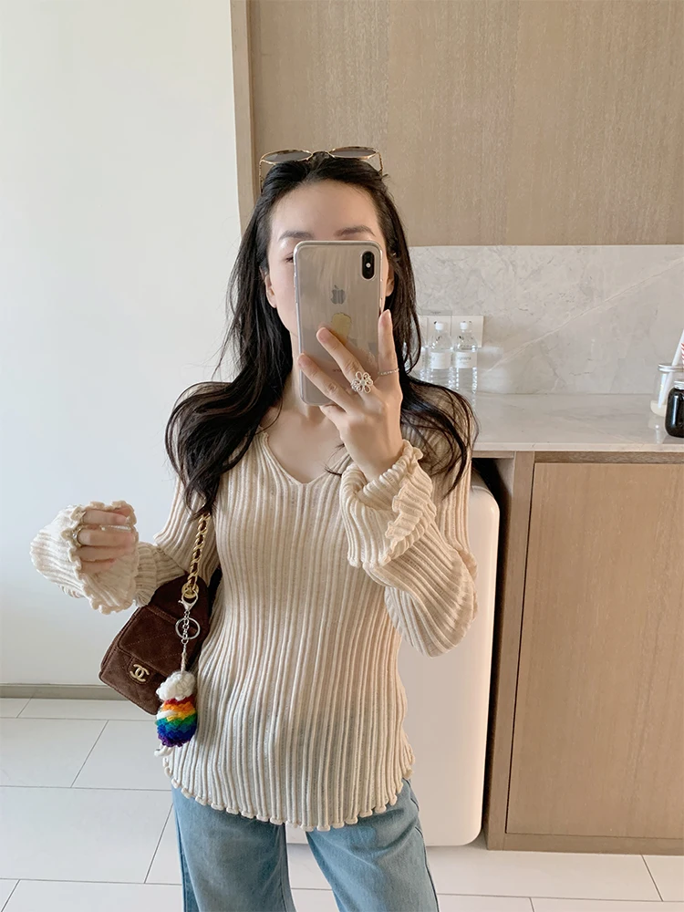 Kimono Sve V-Ne Knitted Sweater Camere Slim Fit Elastic Stripes Women's Faion Korean Sle Autumn Base Wool irt
Kimono Sve V-Ne Knitted Sweater Camere Slim Fit Elastic Stripes Women's Faion Korean Sle Autumn Base Wool irt