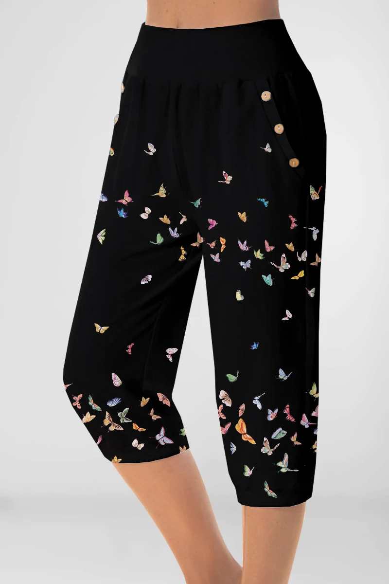 Flycurvy Plus Size Casual Black Butterfly Print Pocket Decorative Button Capris Pants
Flycurvy Plus Size Casual Black Butterfly Print Pocket Decorative Button Capris Pants