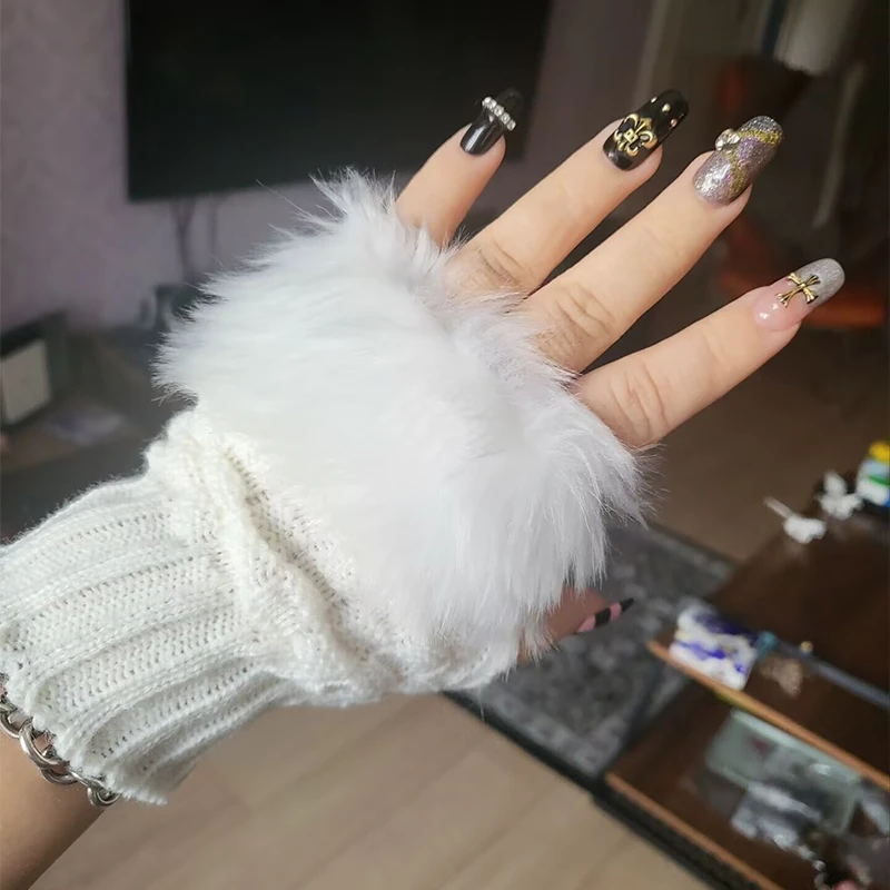 Nail Display Pictures Knitted Fuzzy Gloves Plush Cuffs Nail Supplies Tools Photo Posing Prop Girls Cute White Decoration Sleeves
Nail Display Pictures Knitted Fuzzy Gloves Plush Cuffs Nail Supplies Tools Photo Posing Prop Girls Cute White Decoration Sleeves