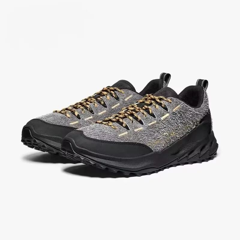 New Trend Comfortable and Lightweight Outdoor Hiking Shoes for Men and Women Anti Slip and Wear-resistant Men's Climbing Shoes
New Trend Comfortable and Lightweight Outdoor Hiking Shoes for Men and Women Anti Slip and Wear-resistant Men's Climbing Shoes