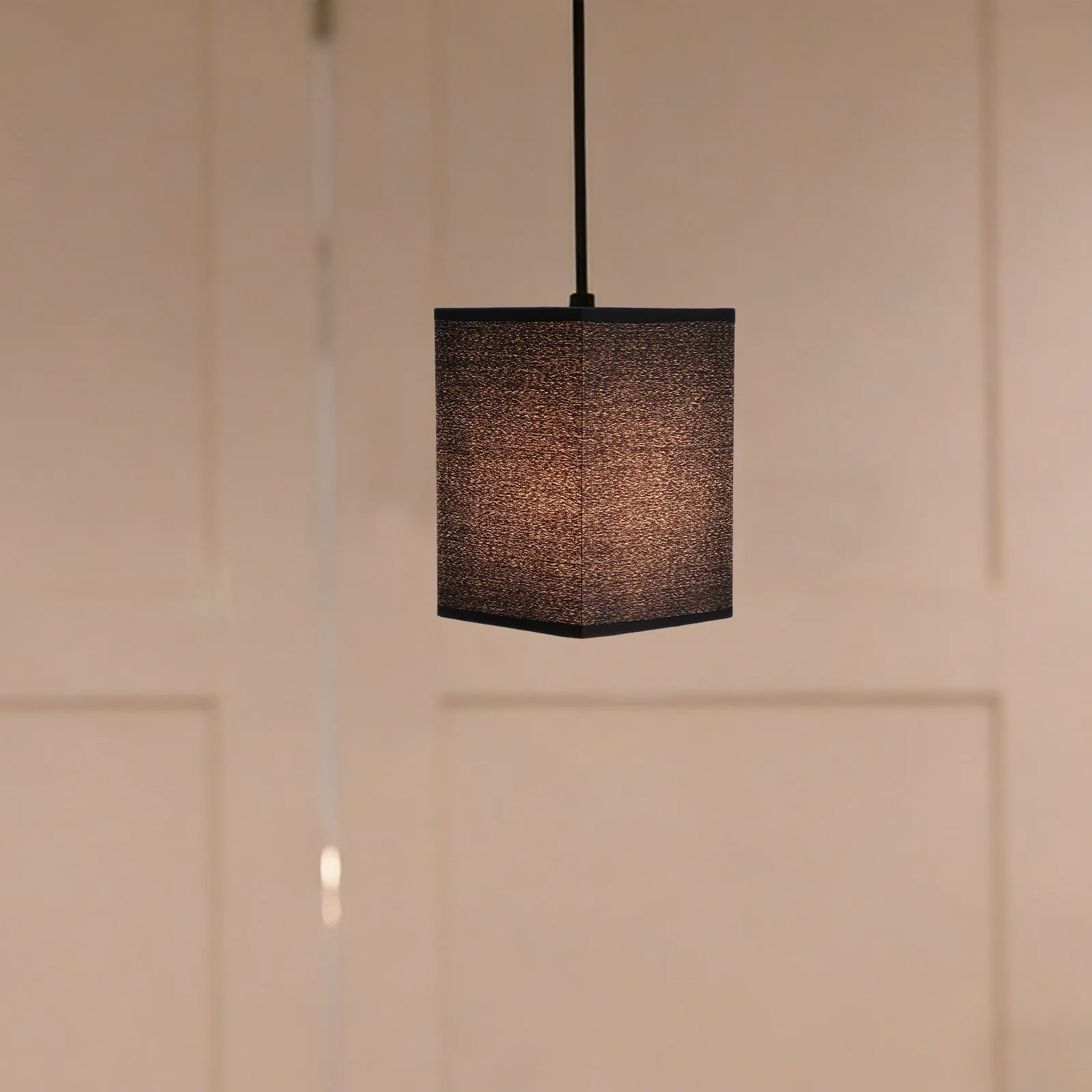 Квадратный абажур для настольной лампы из ткани TC с железным основанием, сменный, для спальни, столовой, кухни, гостиной, мягкий свет, винтажный стиль
Квадратный абажур для настольной лампы из ткани TC с железным основанием, сменный, для спальни, столовой, кухни, гостиной, мягкий свет, винтажный стиль