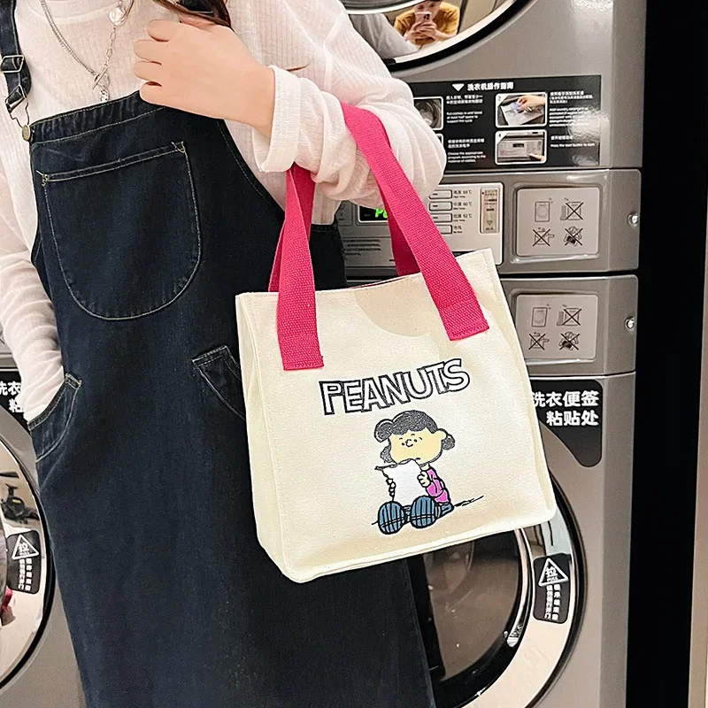 Snoopy 20224 New Large Capacity Ladies Shoulder Bag Handbag Canvas Tote Bag Storage Bag
Snoopy 20224 New Large Capacity Ladies Shoulder Bag Handbag Canvas Tote Bag Storage Bag