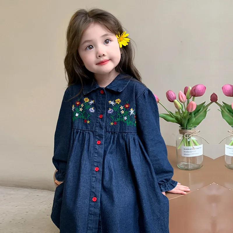 Fashion Embroidered Flower Single Breasted Cowboy Dress Trendy Embroidered Denim Dress Spring and Autumn 2025 New Korean
Fashion Embroidered Flower Single Breasted Cowboy Dress Trendy Embroidered Denim Dress Spring and Autumn 2025 New Korean