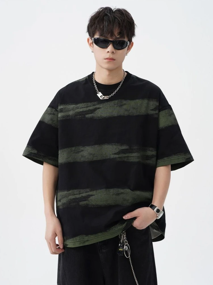 Japanese Style Men's T-Shirt Summer Short Sleeve Tie-Dye Print Color Blocking Striped Pattern Light Luxury Urban Streetwear
Japanese Style Men's T-Shirt Summer Short Sleeve Tie-Dye Print Color Blocking Striped Pattern Light Luxury Urban Streetwear