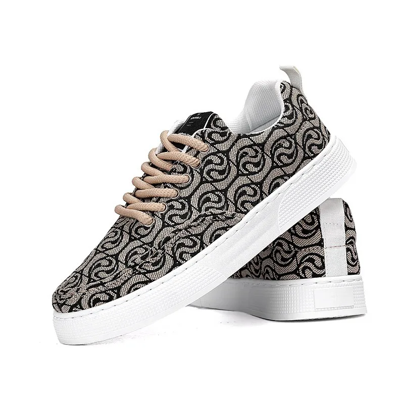 Summer breathable canvas men's shoes versatile mesh thick sole casual board shoes flat bottom comfortable outdoor walking shoes
Summer breathable canvas men's shoes versatile mesh thick sole casual board shoes flat bottom comfortable outdoor walking shoes